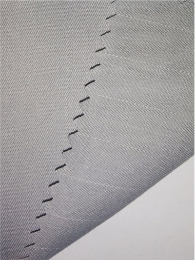 HN-YIJA  純棉阻燃防靜電斜紋   阻燃布  防靜電  32x32    斜褲  工業制服 側面照